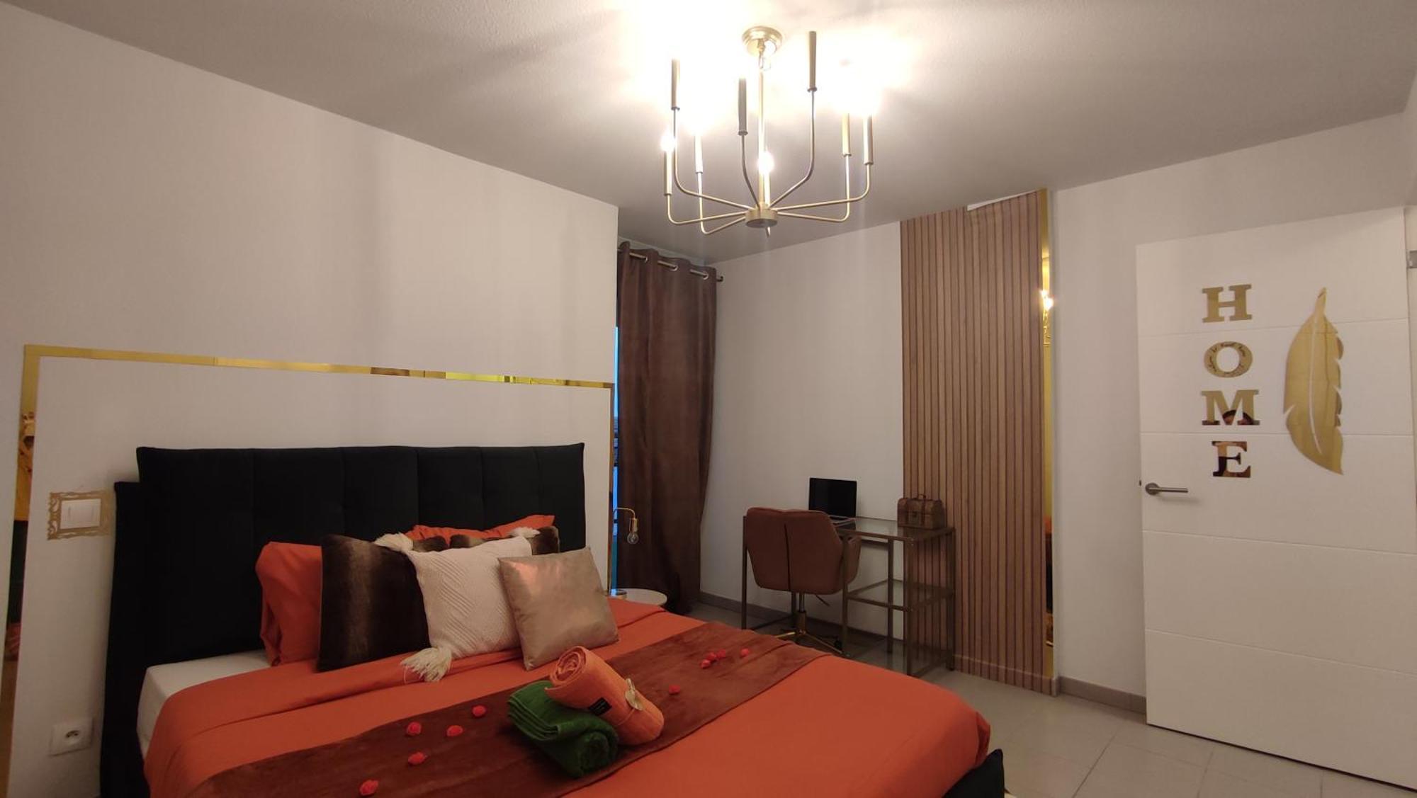 Escal'home Design Au Pied De L'aeroport, Parkings Appartement